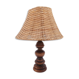 Lamp in wood and wicker