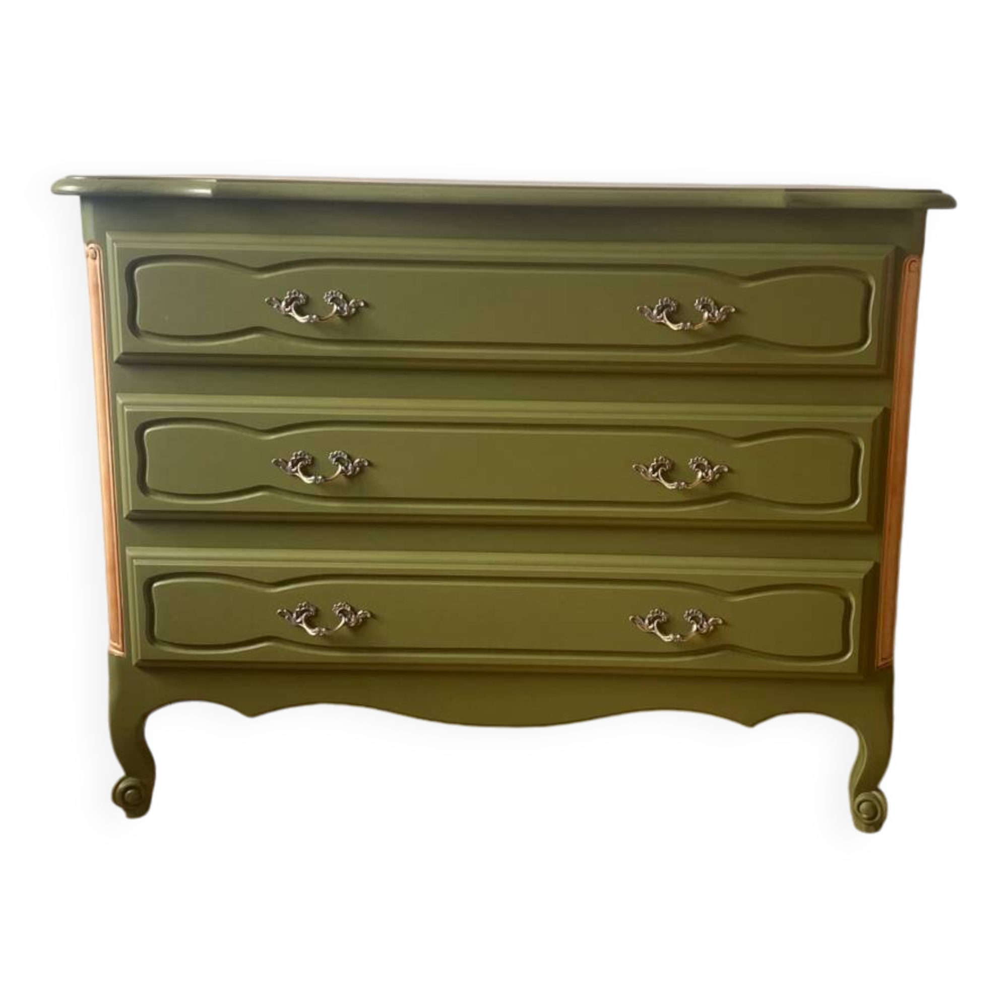 3-drawer chest of drawers redesigned in woody green and wood