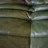 Canapé deux places Togo en cuir vert Dubaï par Michel Ducaroy pour Ligne Roset