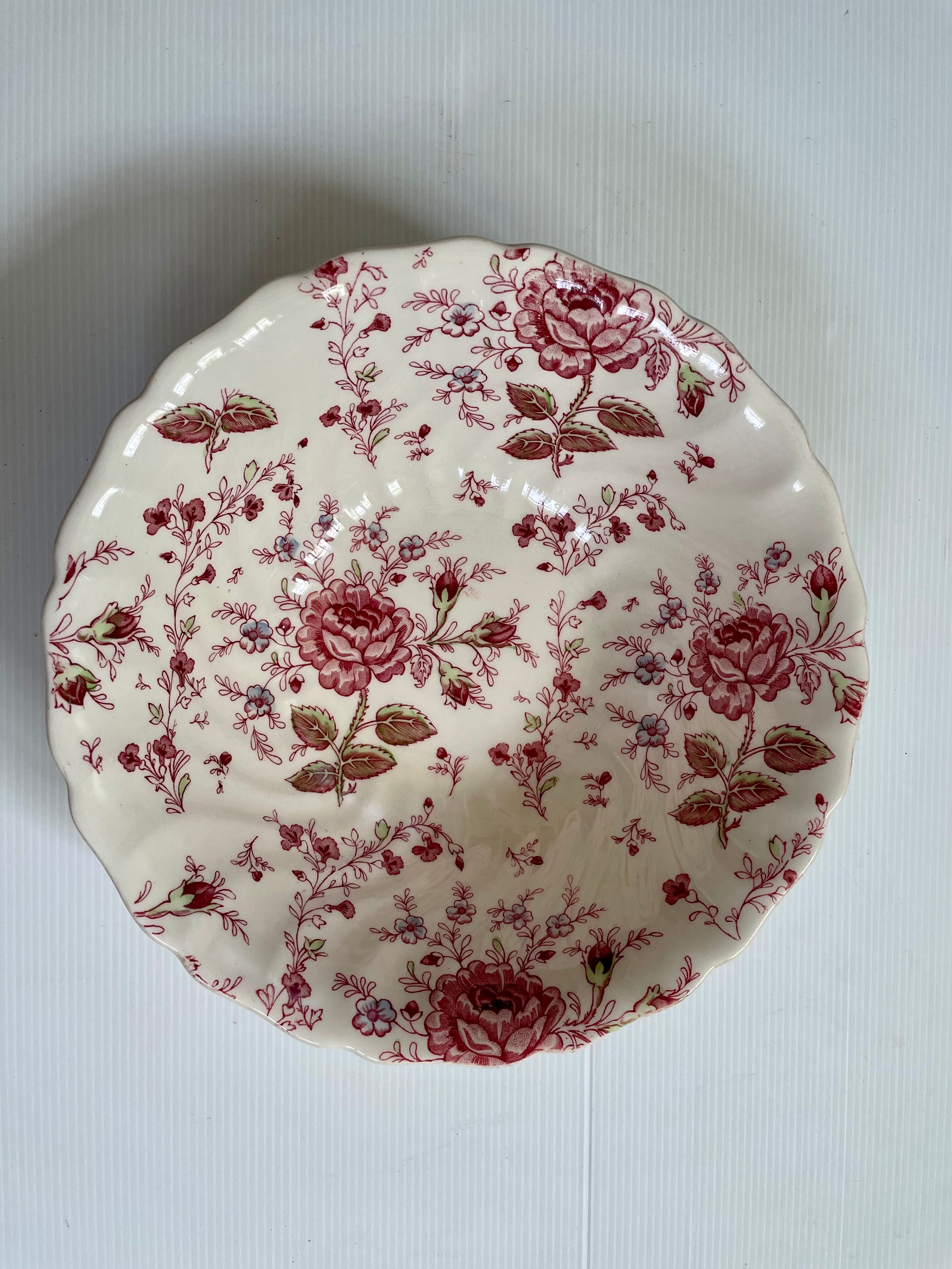 Hollow dish salad bowl Rose Chintz Johnson Brothers vintage