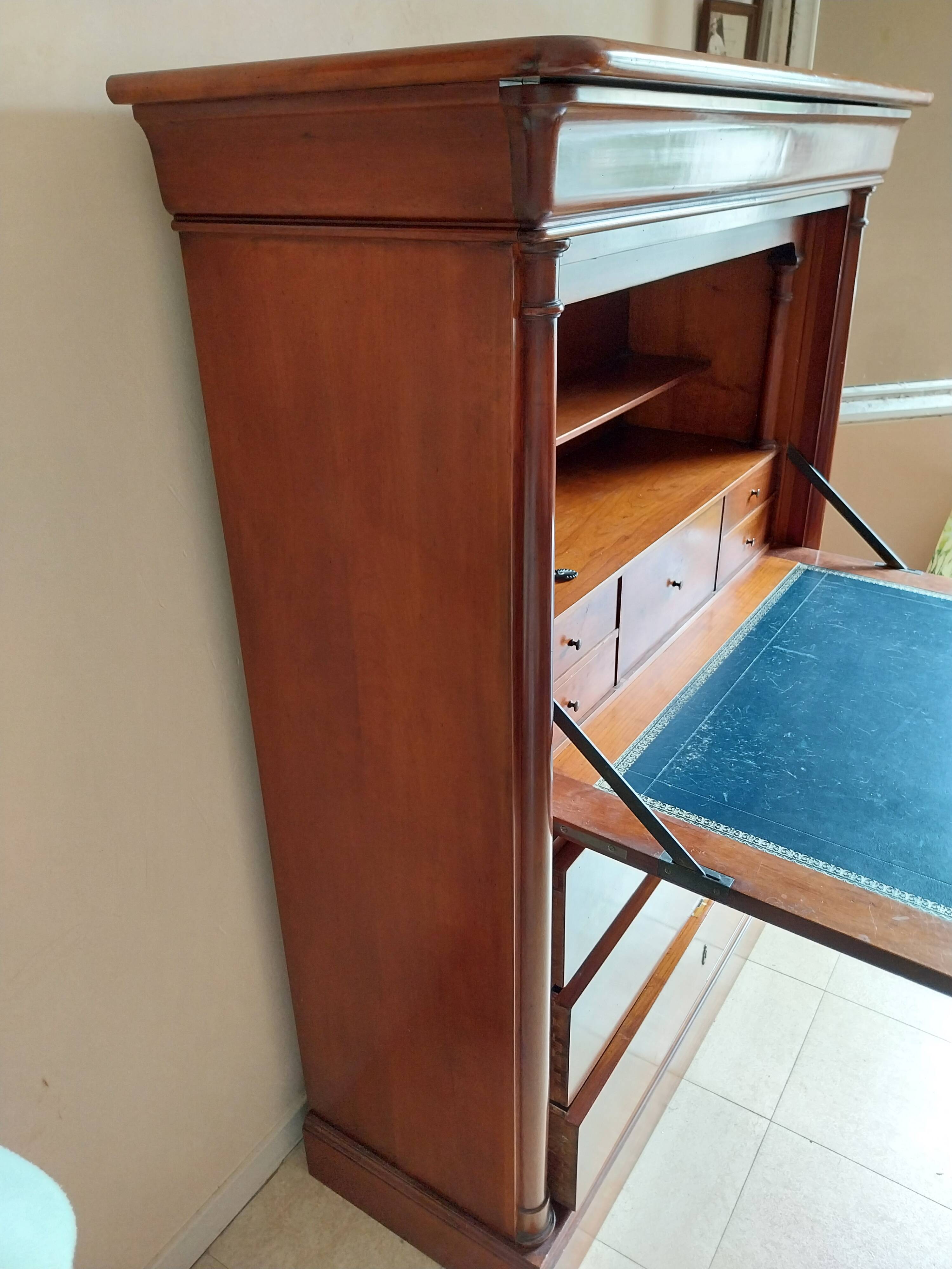 Secretary Rochebobois (1980s)