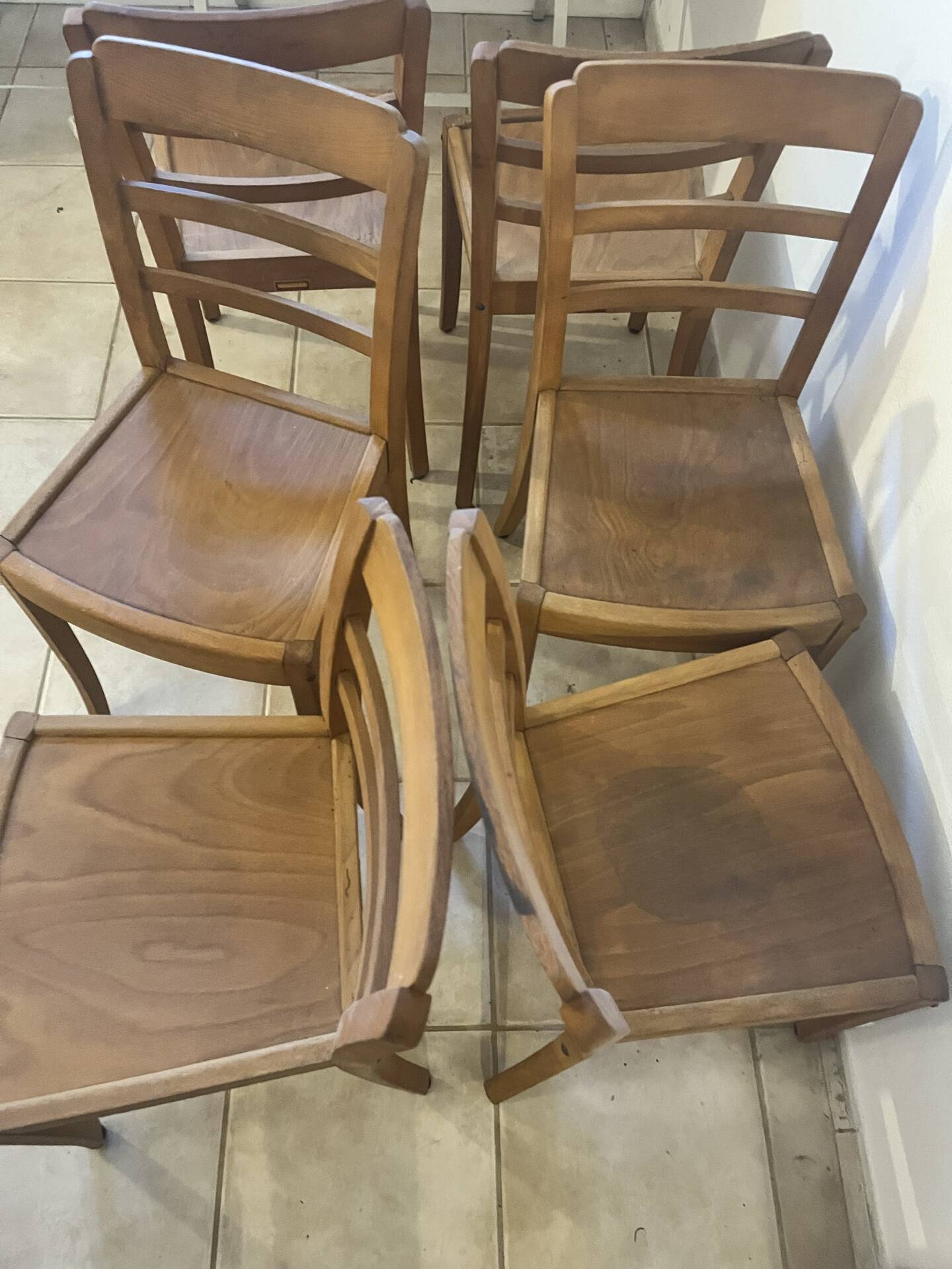 Set of 6 vintage wooden chairs — Monobloc licence assem