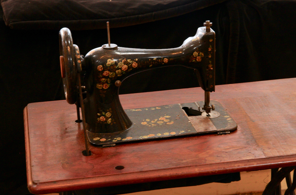 Machine à coudre, XXe siècle