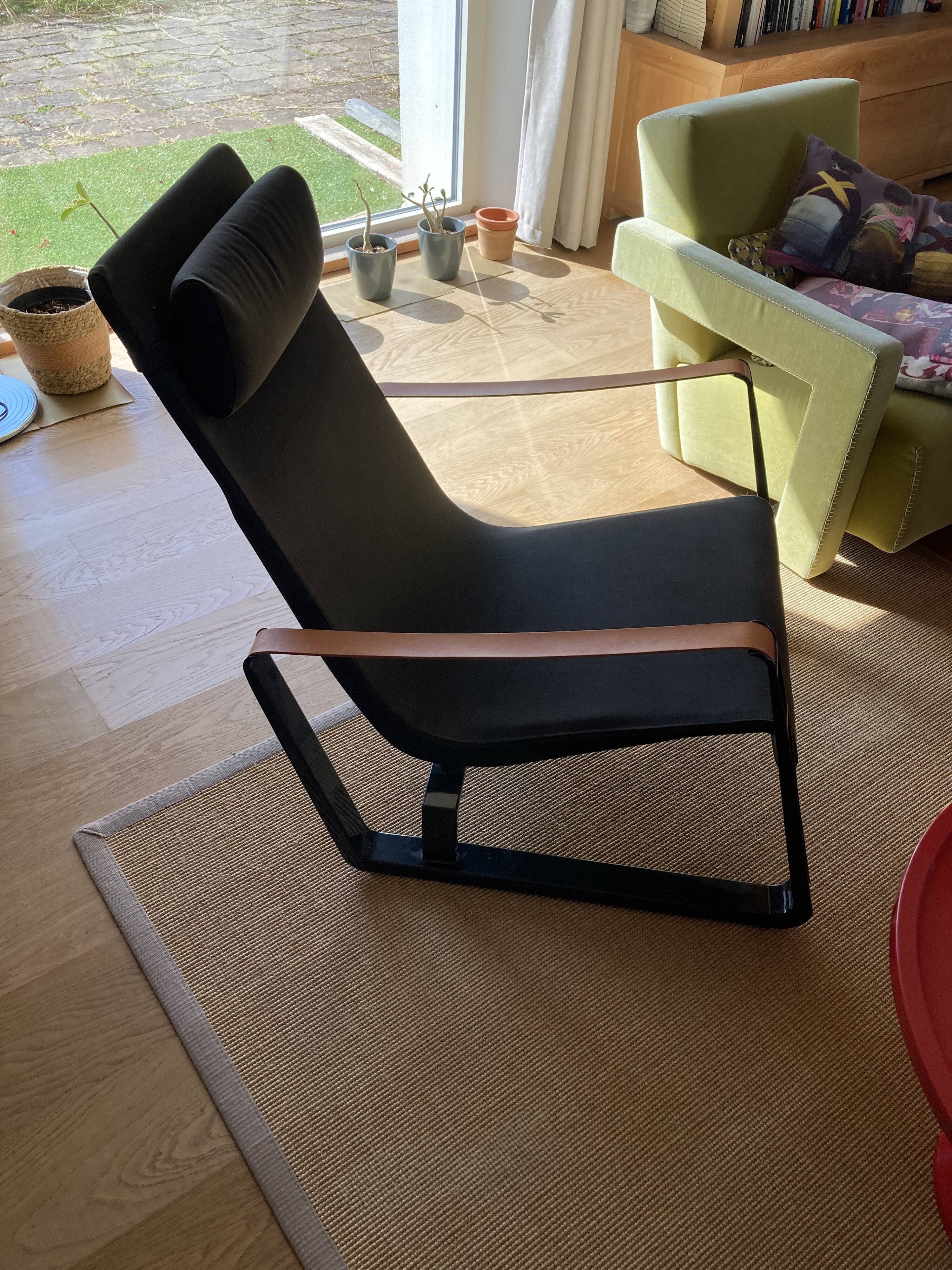 Chair Cité Jean Prouvé