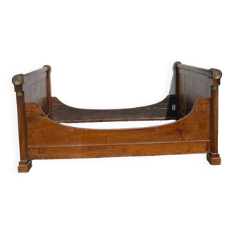 Empire period sleigh bed in solid walnut 19th century