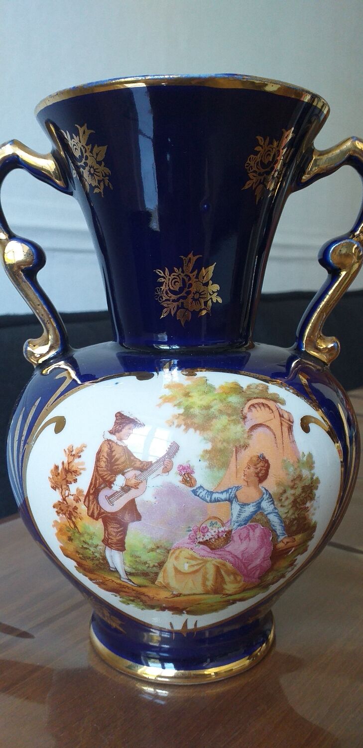Royal Blue Fragonard Vase