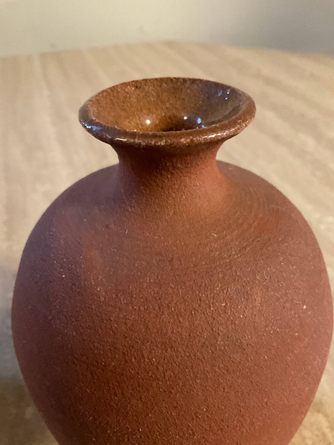Duo de vases vintage en terre cuite