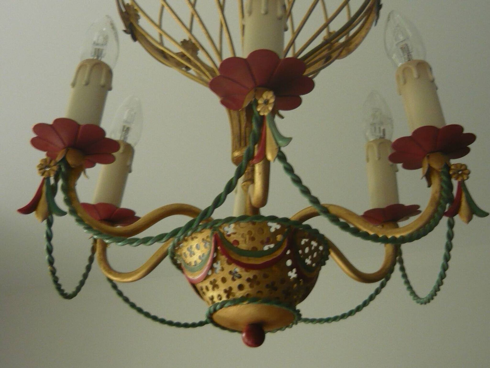 Painted gold metal hot air balloon chandelier with 6 lights