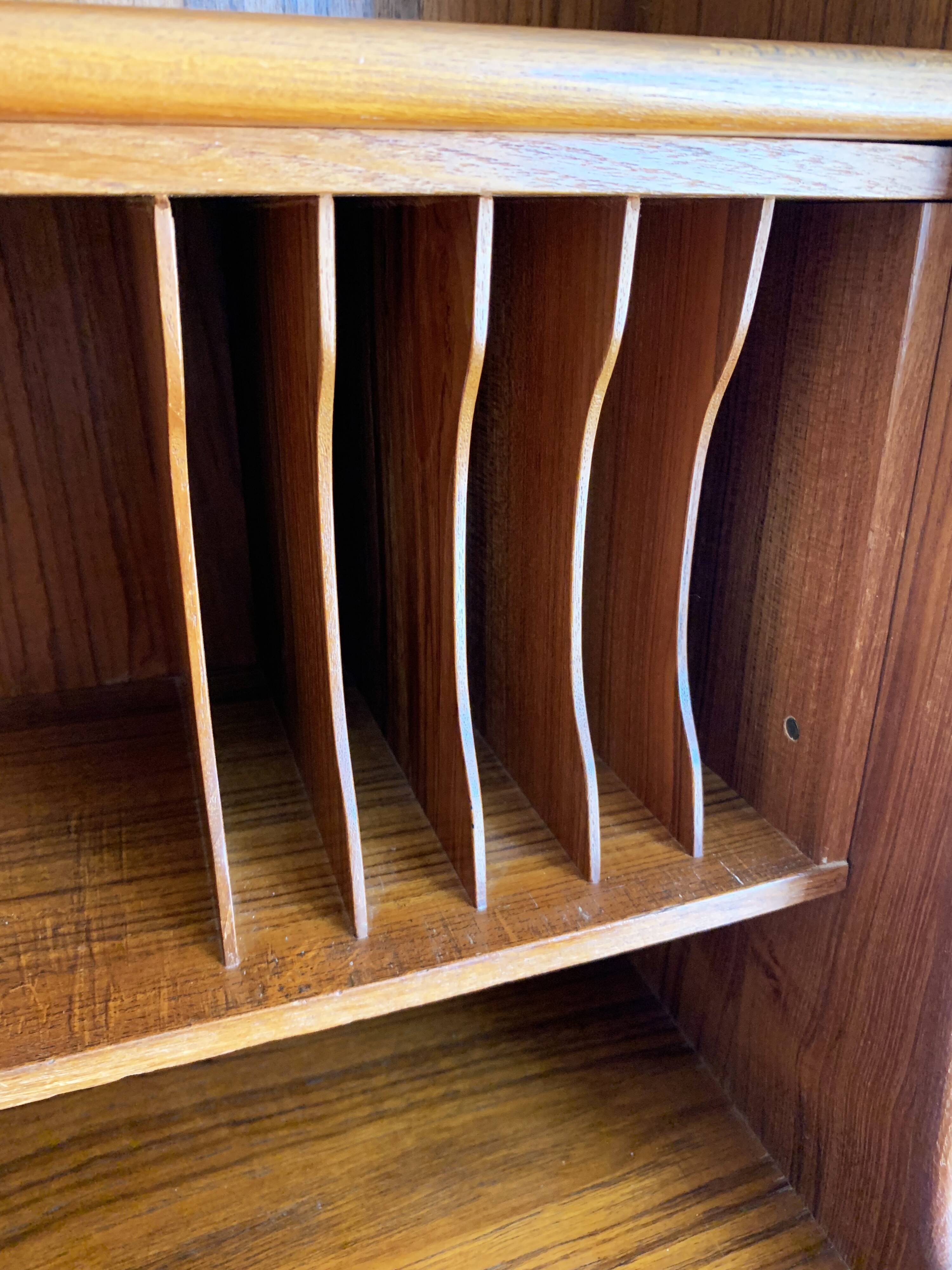 Secretaire vintage danois en teck par svend a.madsen