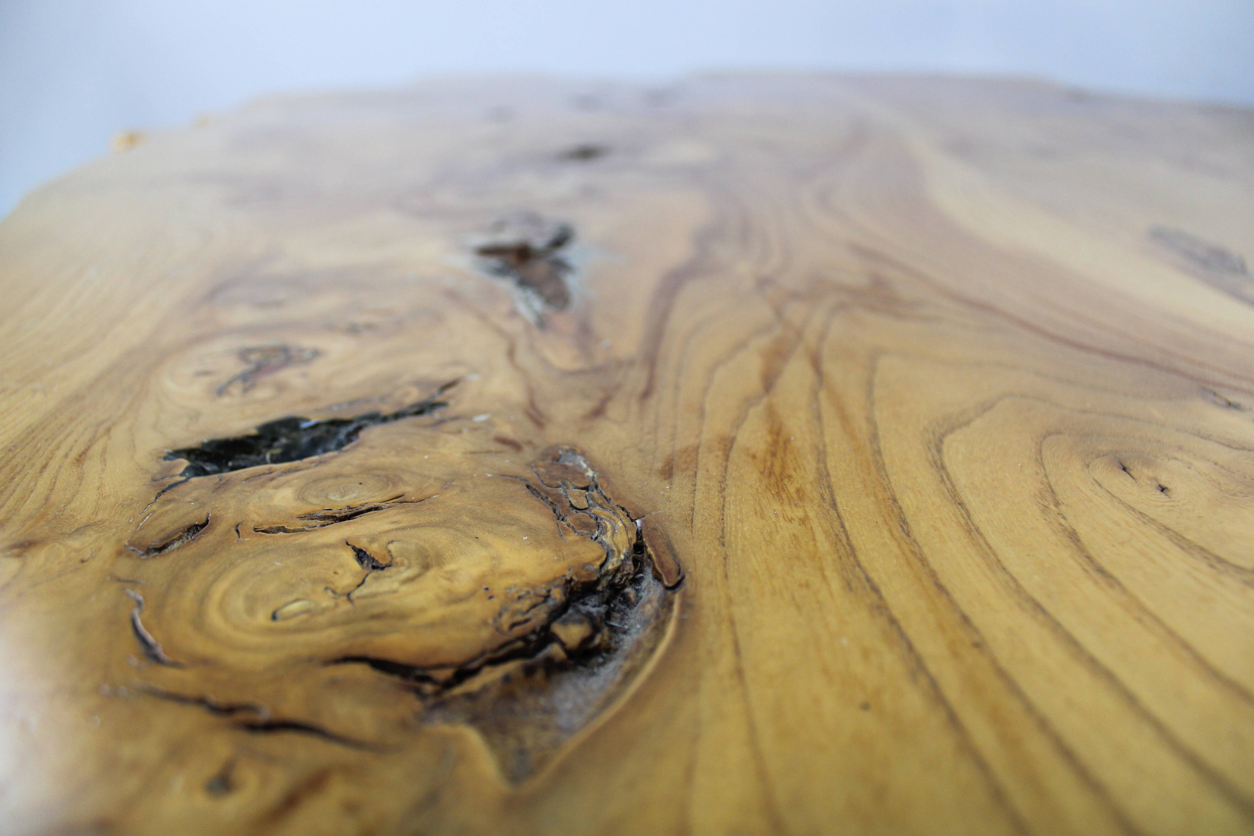 'Floating' mid-century Italian burr elm coffee table on Lucite blocks