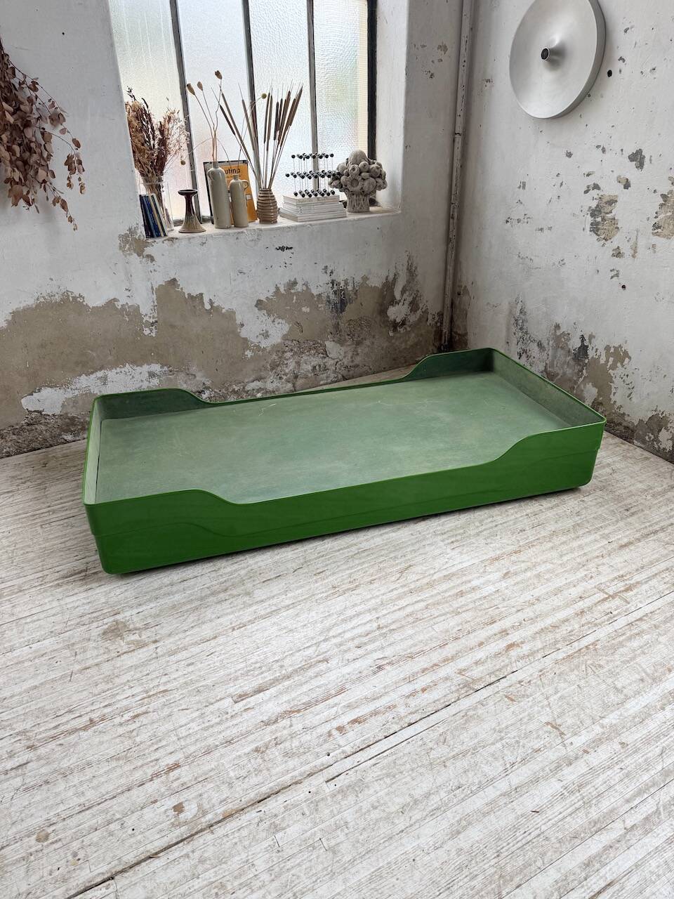 Ozoo single bed by Marc Berthier for Roche Bobois, 1967