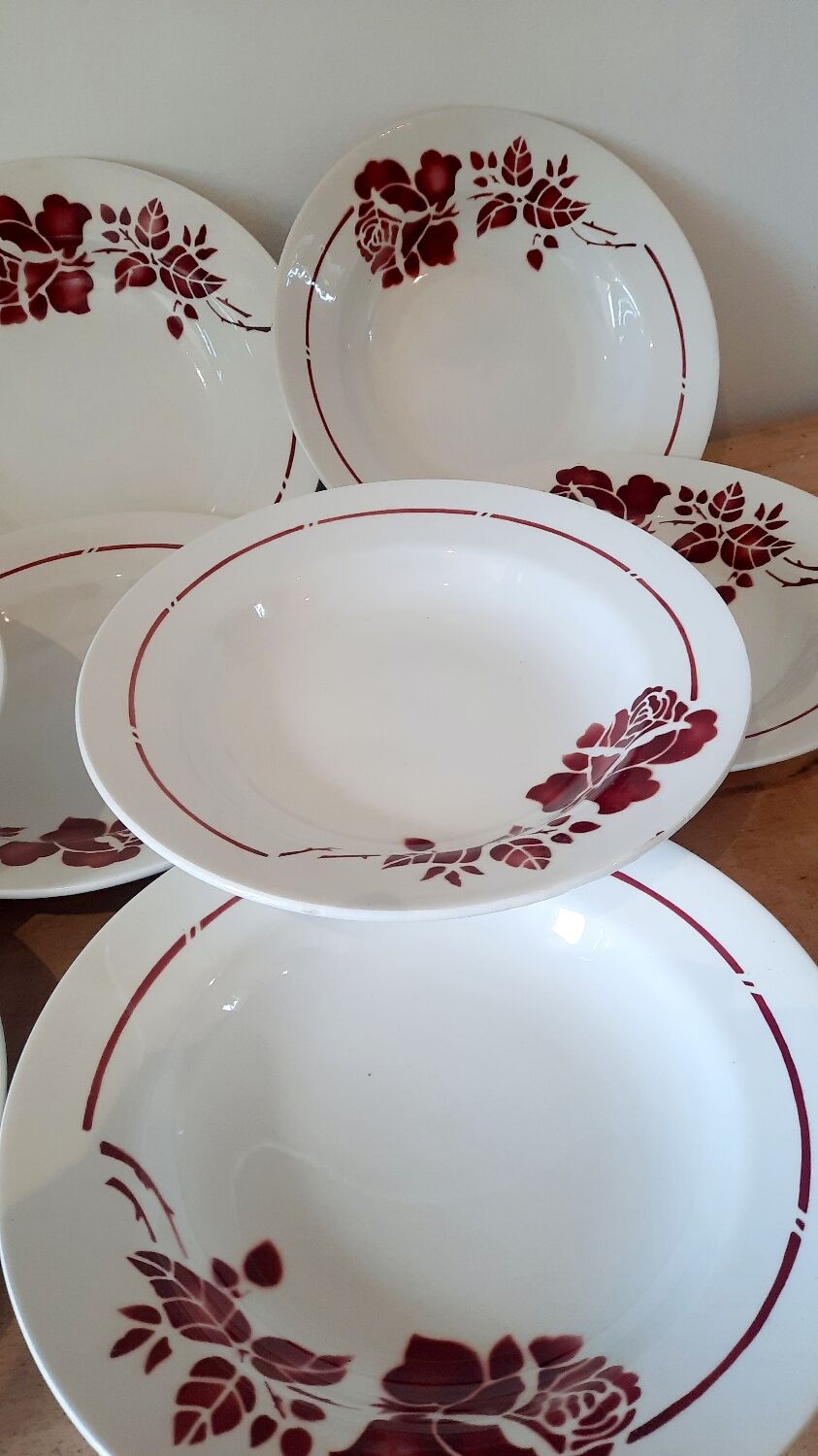 Hollow plates saint Amandoise