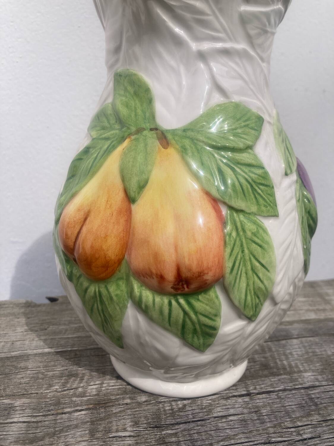 Ceramic fruit slush pitcher