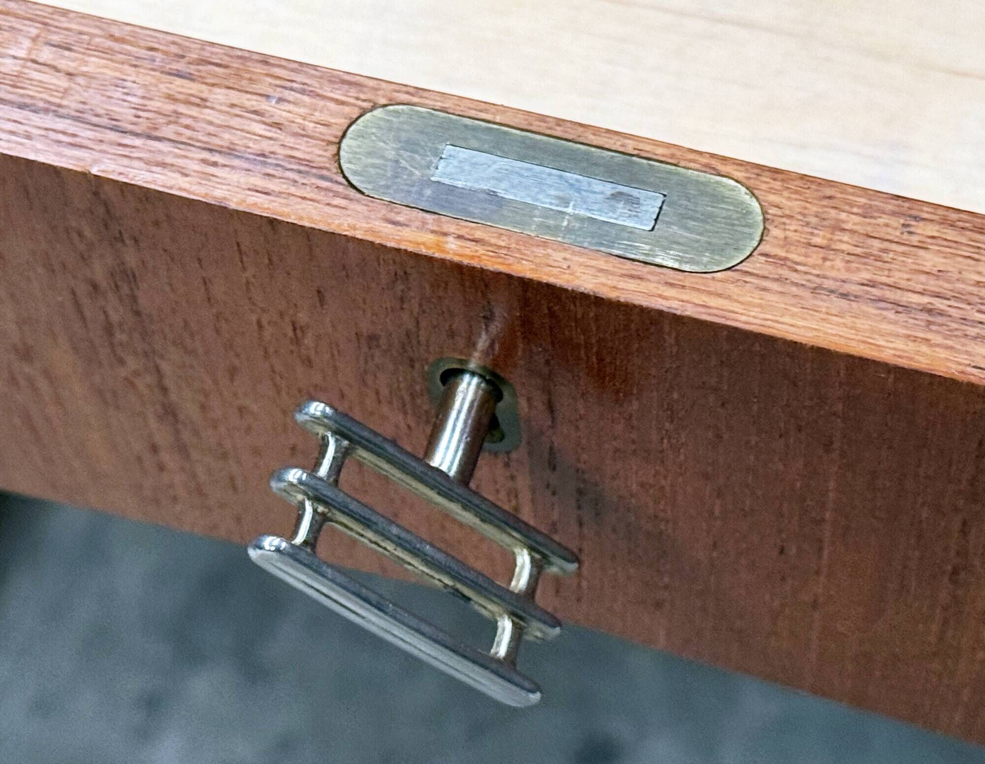 Bureau scandinave vintage en teck