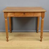 Small cherrywood desk, Louis-Philippe style – Late 19th century