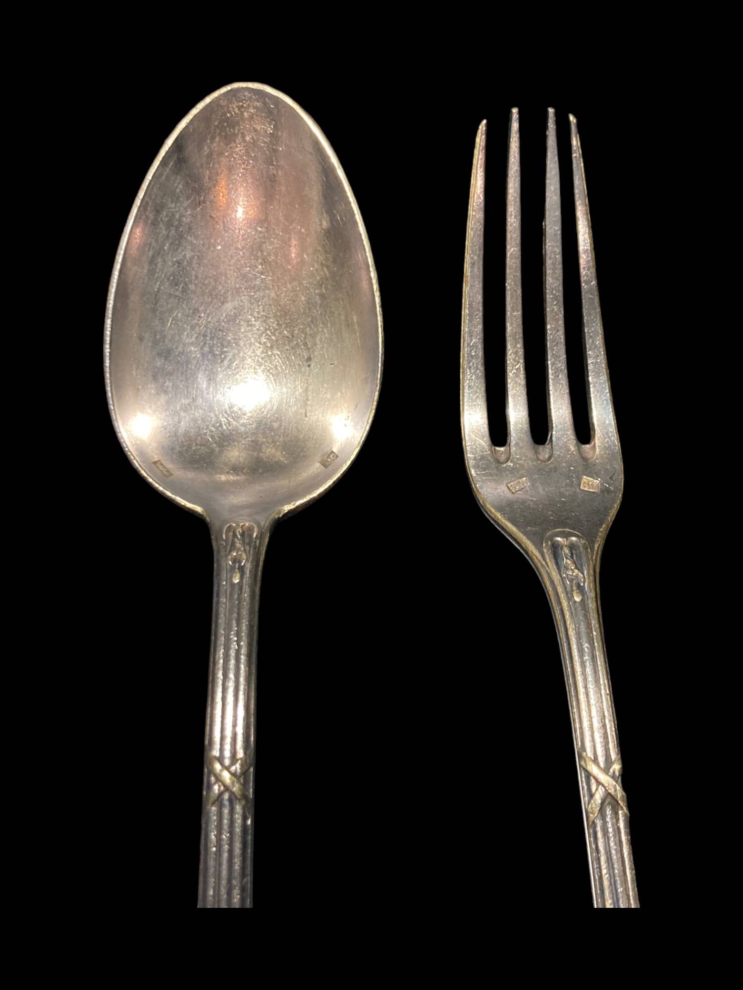 Fork and soup spoon in silver metal in their box from the brand "CERAVER OSTEAL"