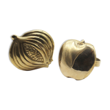 Lot of 2 rounds of brass towel pomegranate and apple