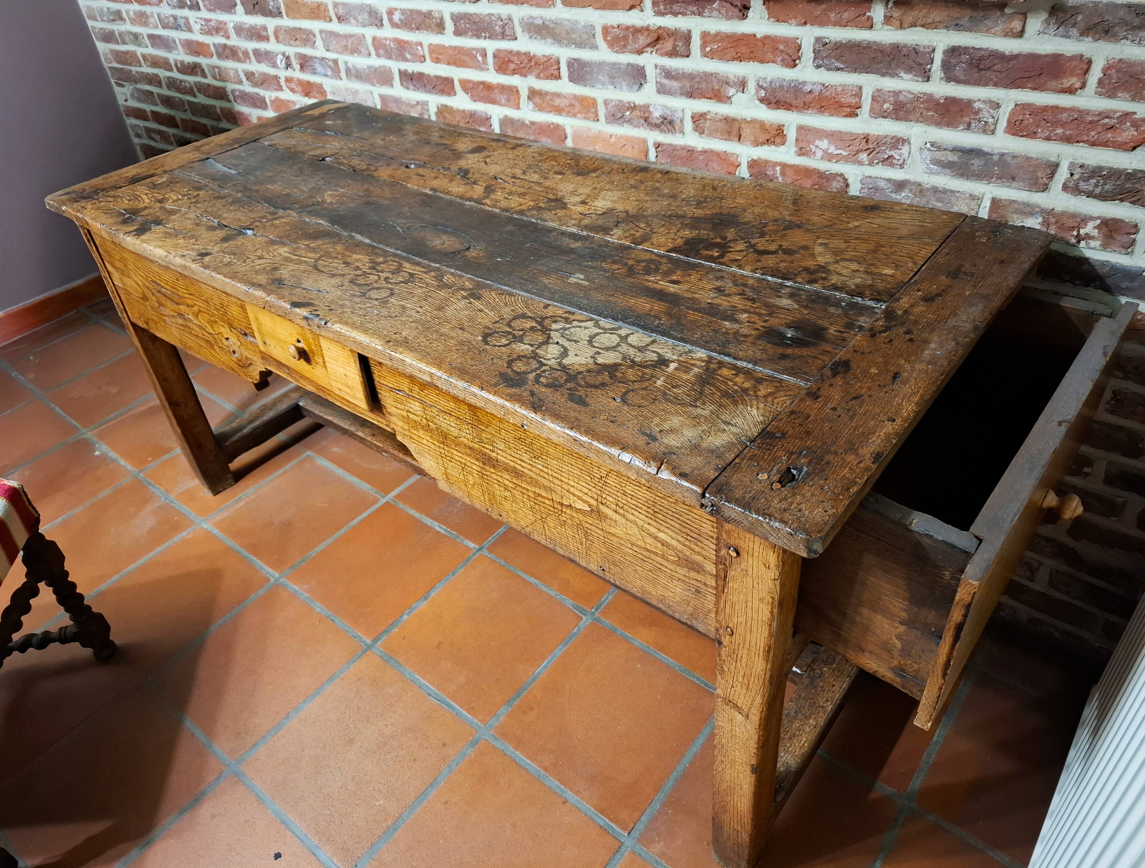 Antique desk accompanied by its chair – first half of the 18th century.