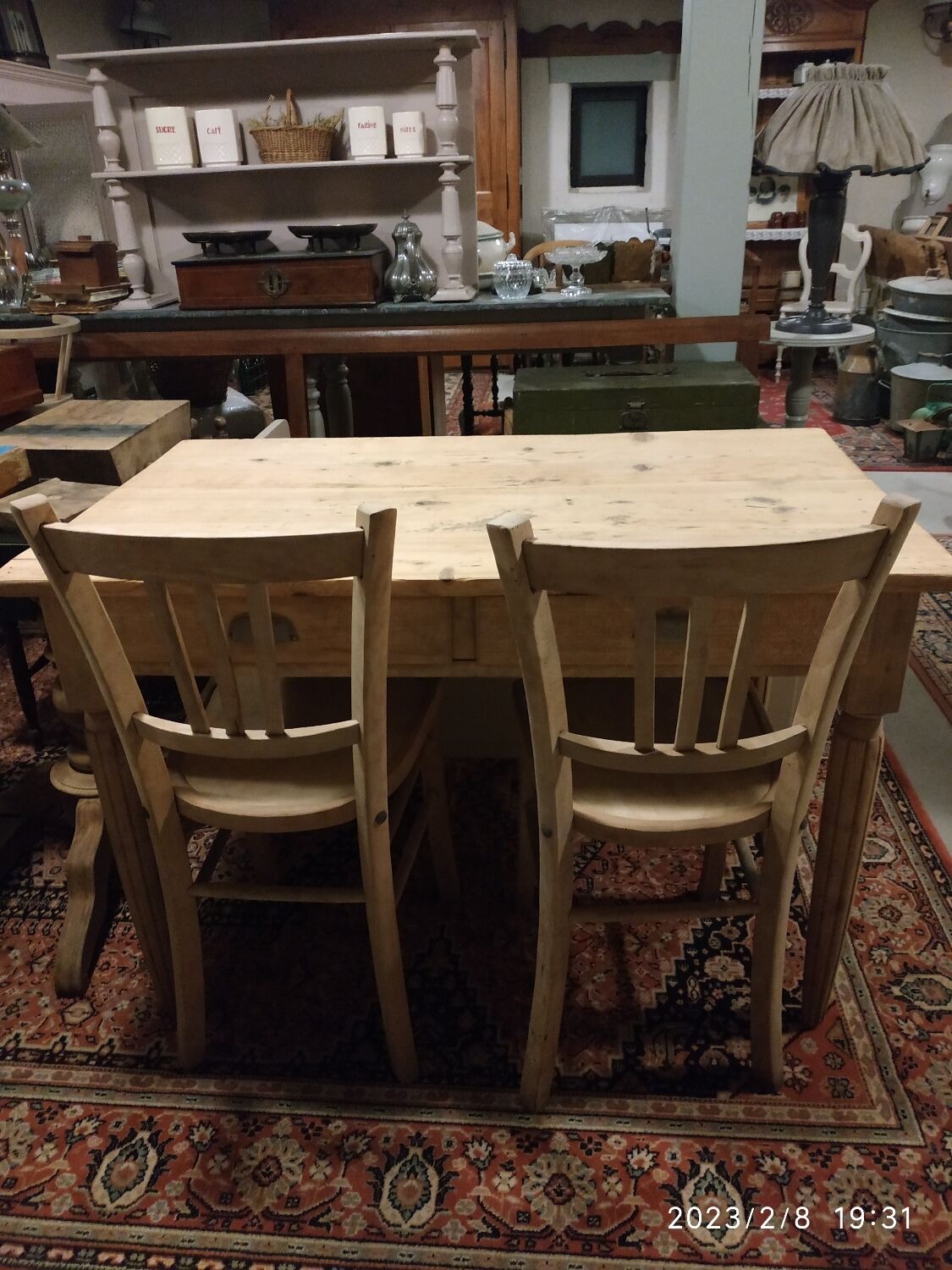 Farmhouse table