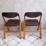 Set of two folding chairs