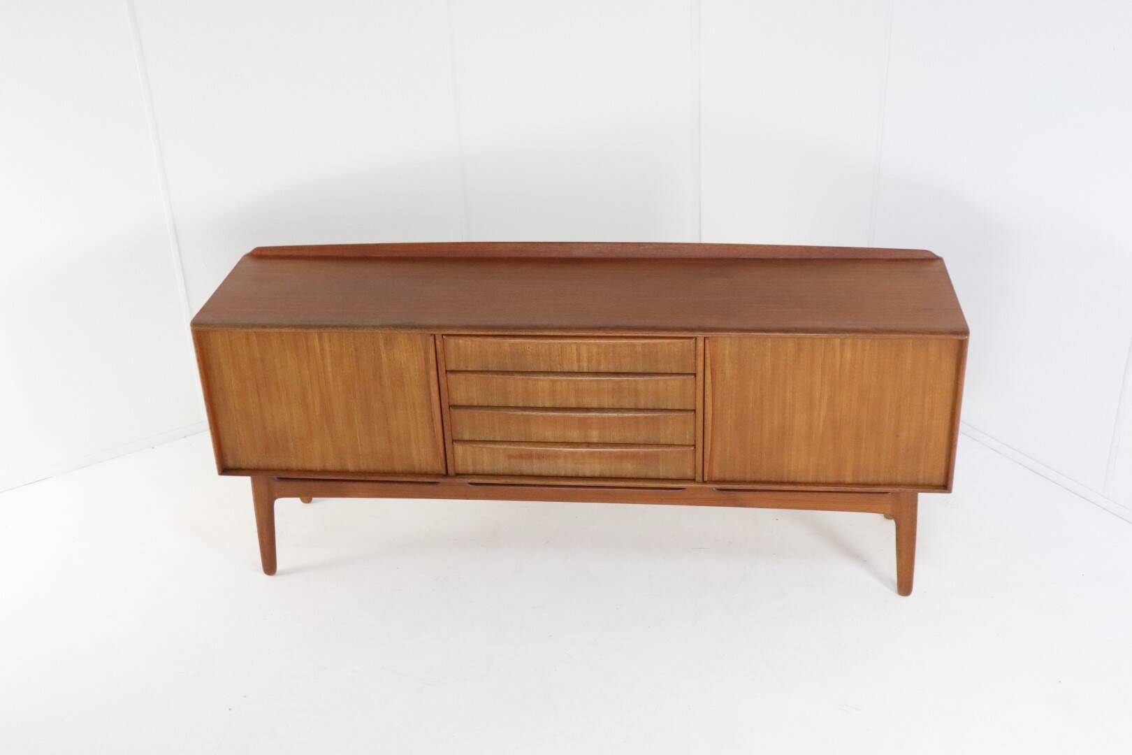 Sideboard Svend Aage Madsen for K. Knudsen & Søn