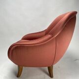 Mid-Century Armchair in Pink Satin in the style fo Gio Ponti, Italy, 1950s