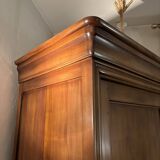 Cherry wood bonnetière in Louis Philippe style.