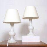 Paire de lampes en verre blanc par Luxus Lighting, Suède, 1980