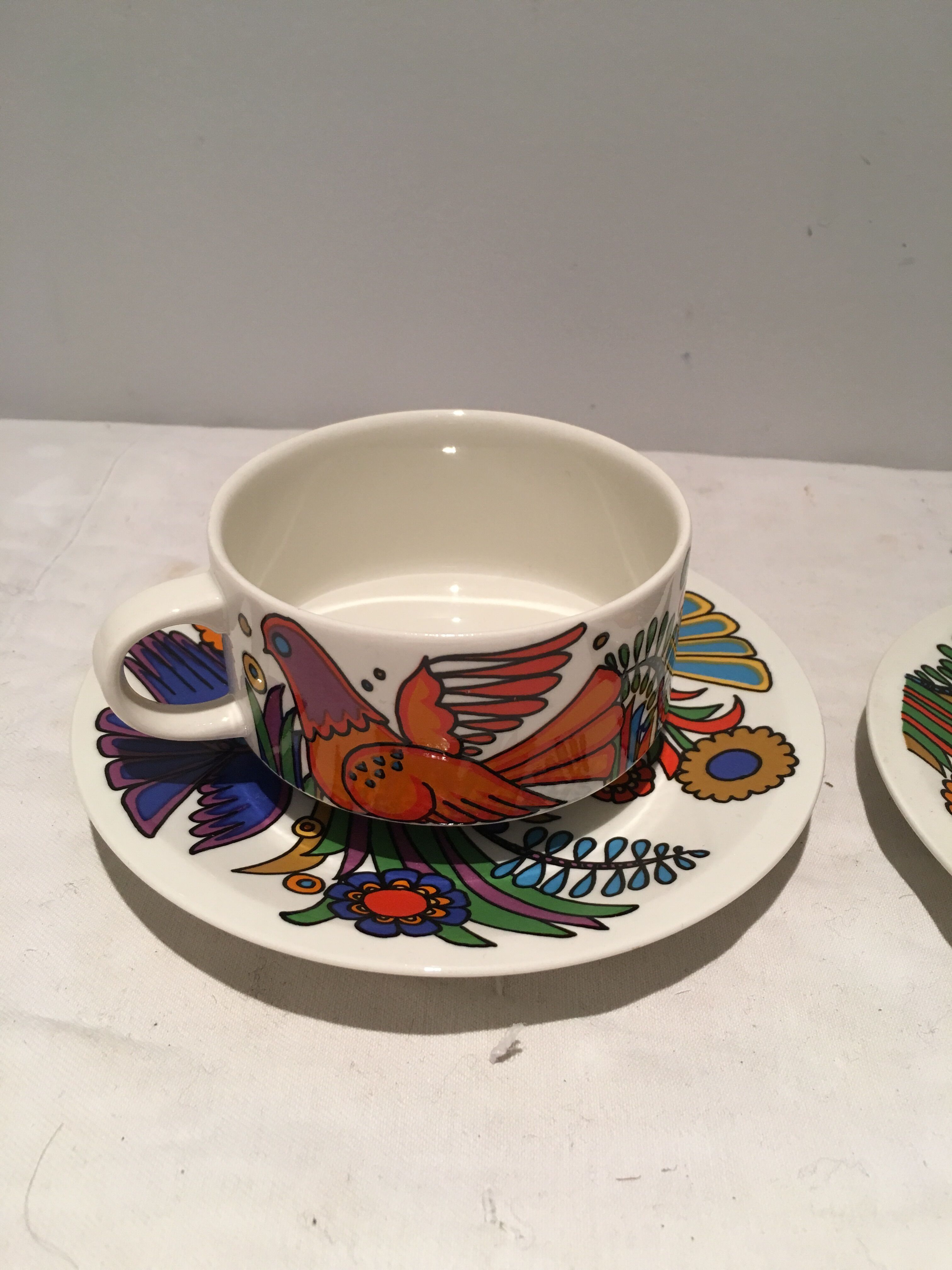 2 cups with saucers model Acapulco