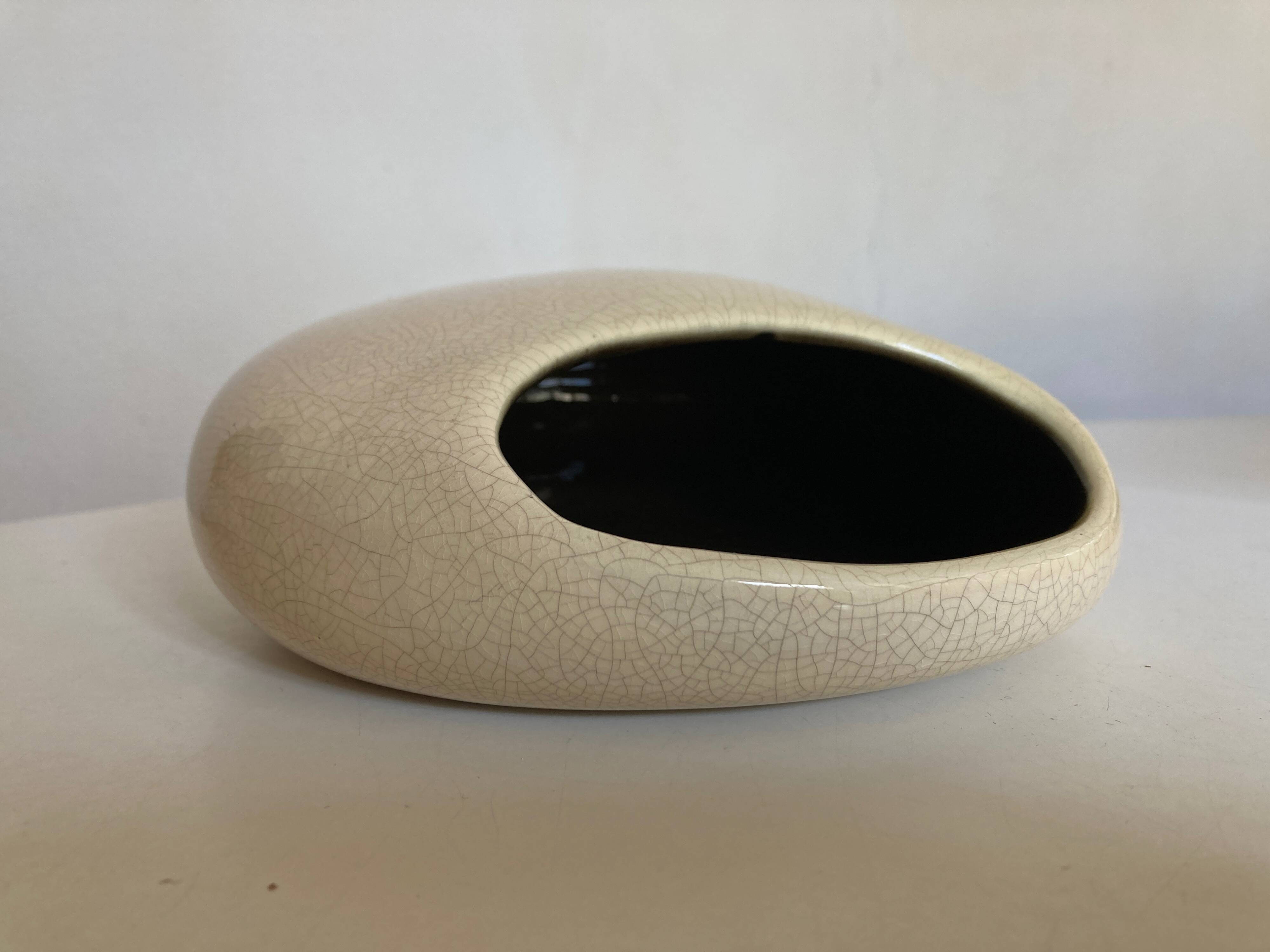 Space age 1970 ceramic pebble ashtray