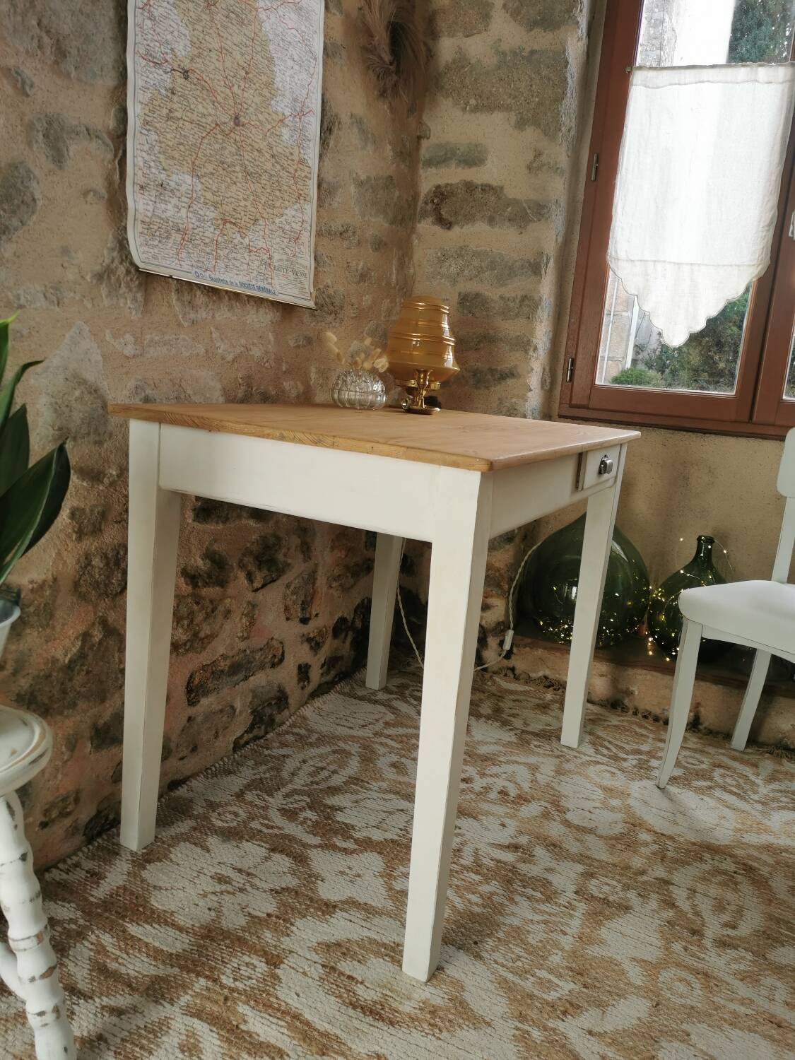 Small table, desk and its patinated chair