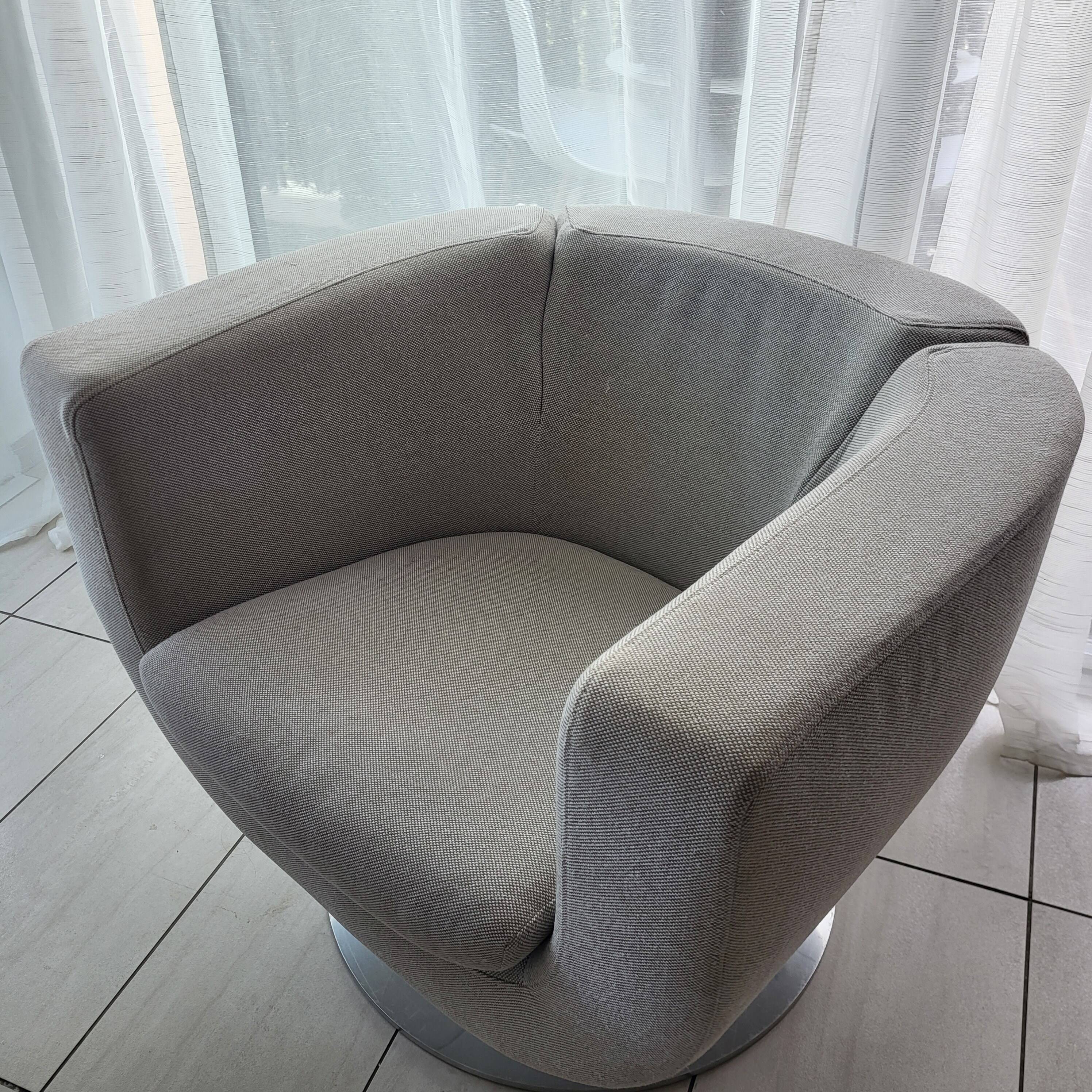 B&B Italia Tulip Armchair