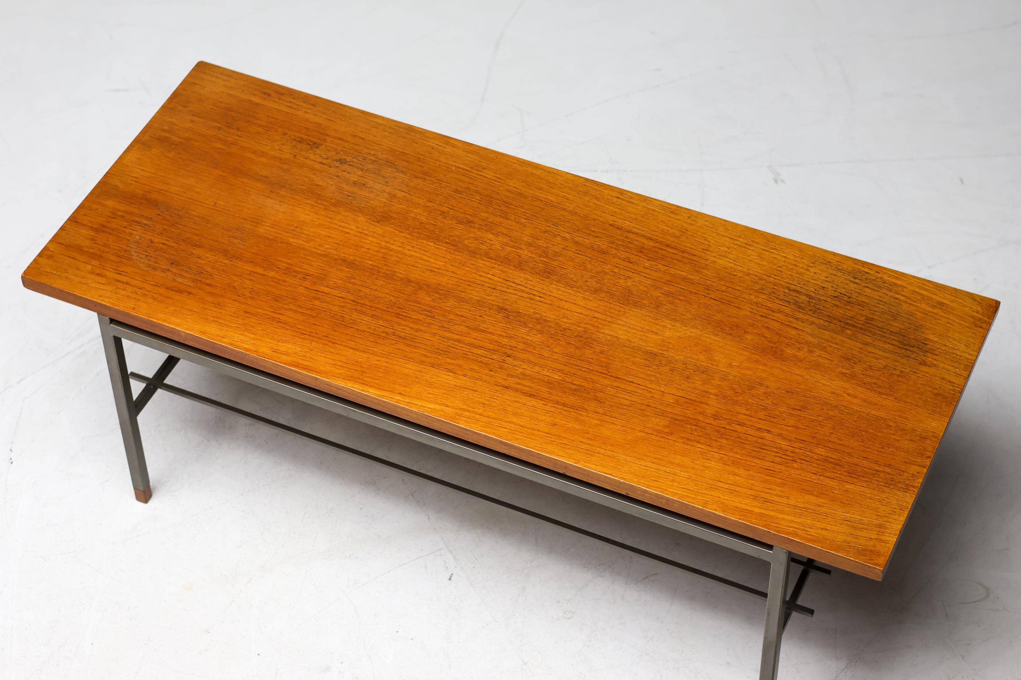 Dutch modernist coffee table with a square base and teak top, 1950s.