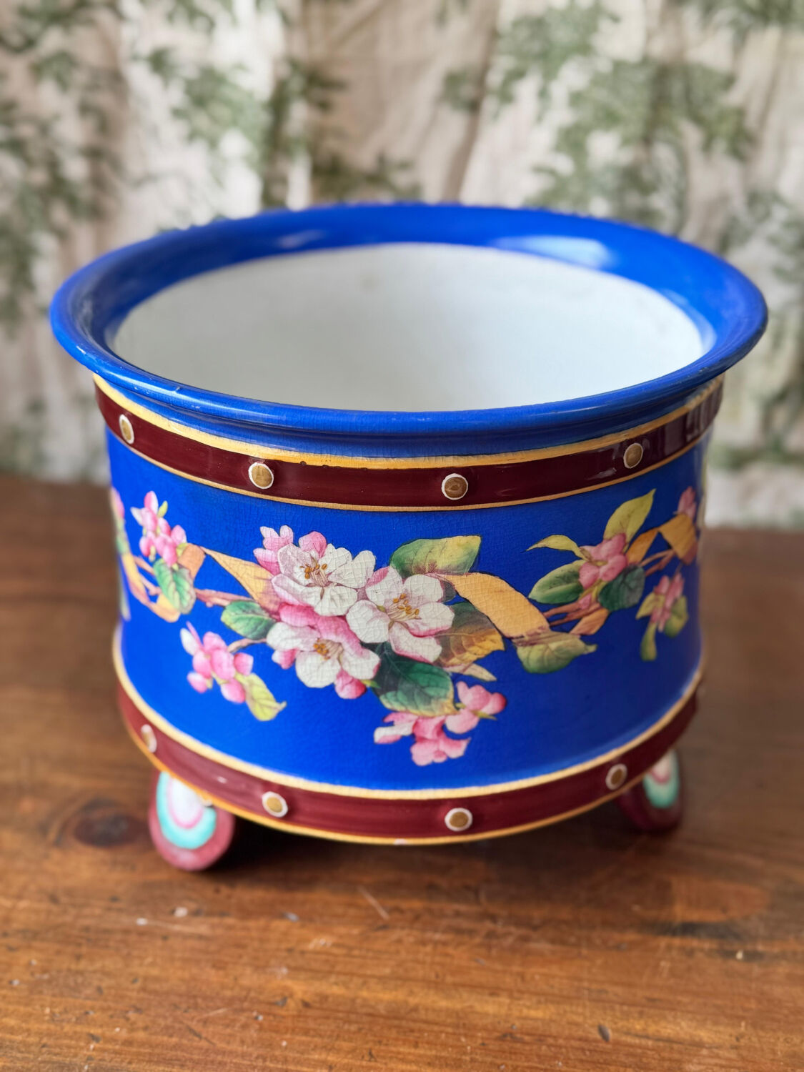 Fine earthenware flowerpot – Minton, circa 1870. 19th century