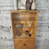Vintage showcase
