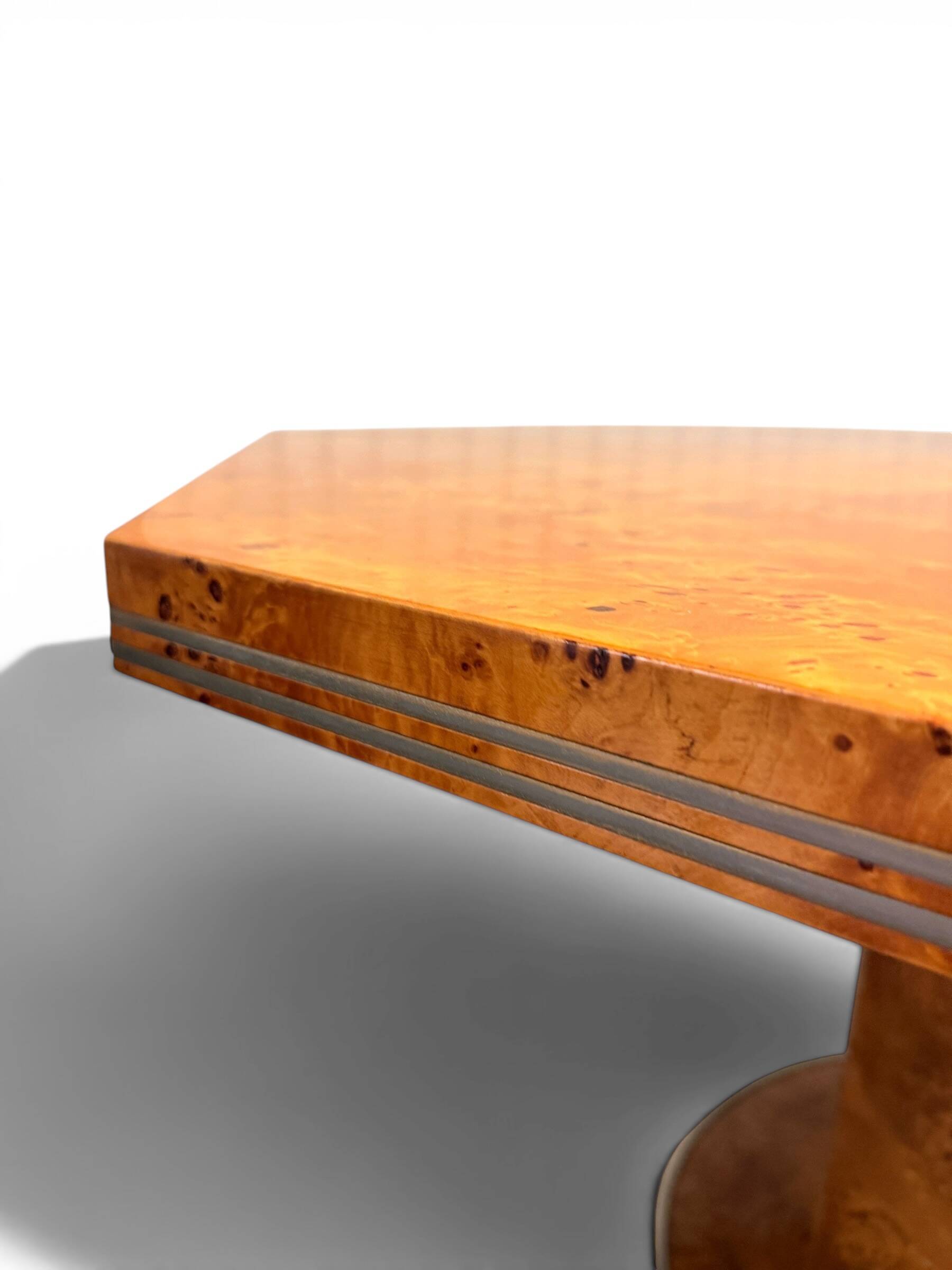 Octagonal extendable dining table Mario Sabot in burl (1970s)