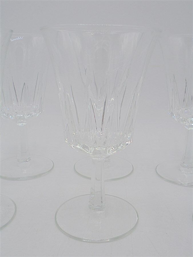 Series of 6 water goblets