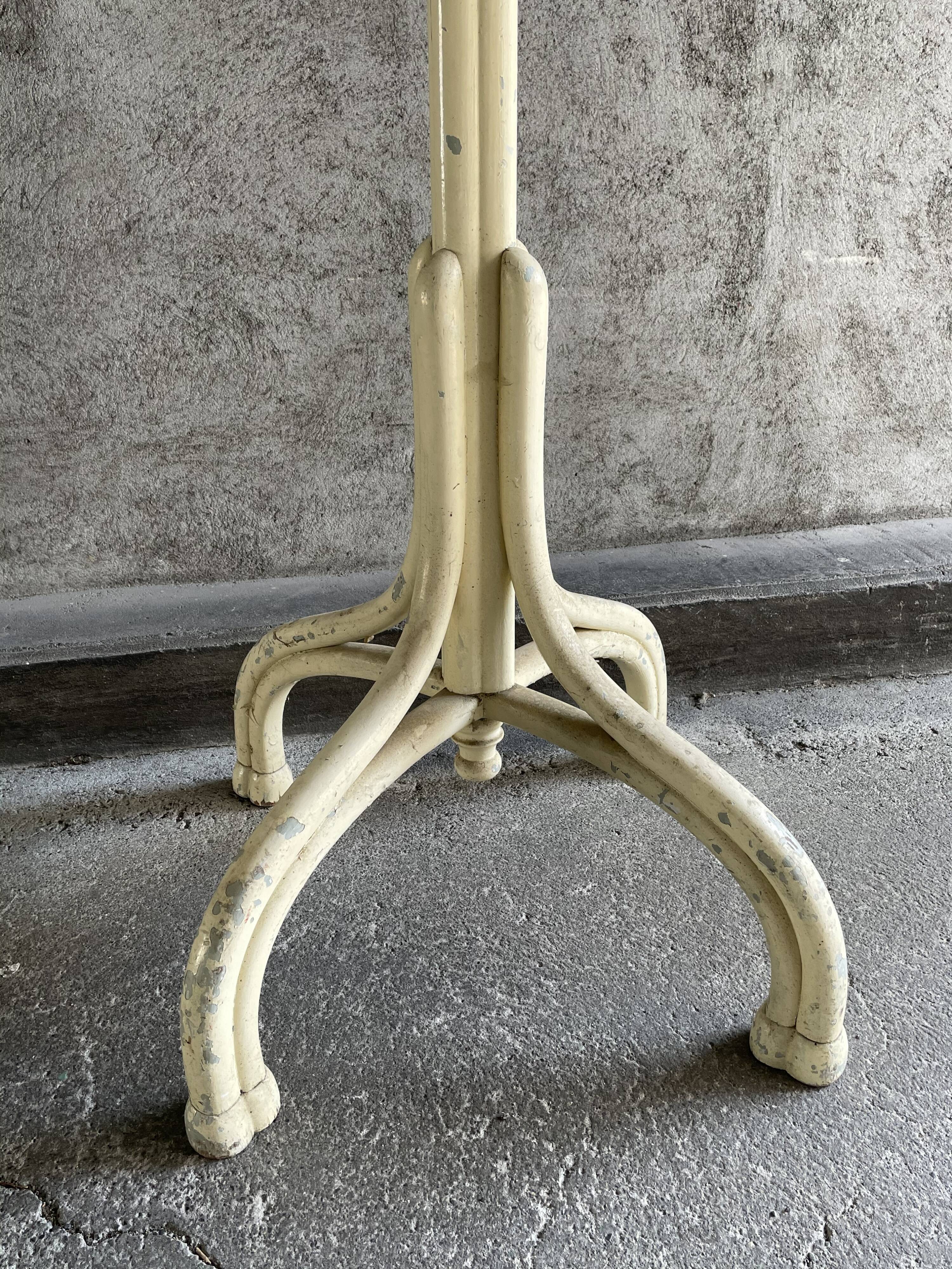 Parrot coat rack Thonet, 1900 era