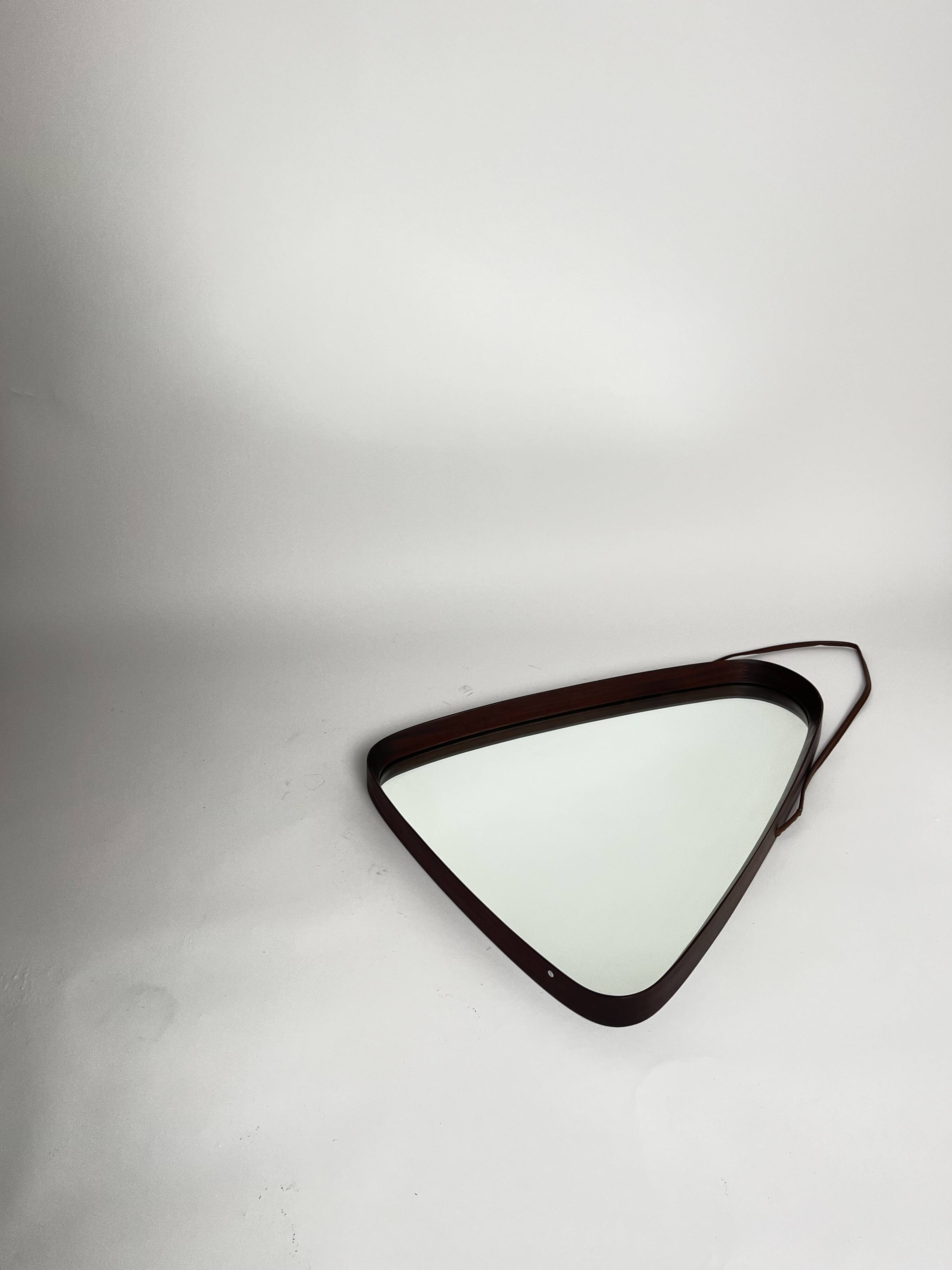 Miroir triangulaire en teck, Danemark, années 70