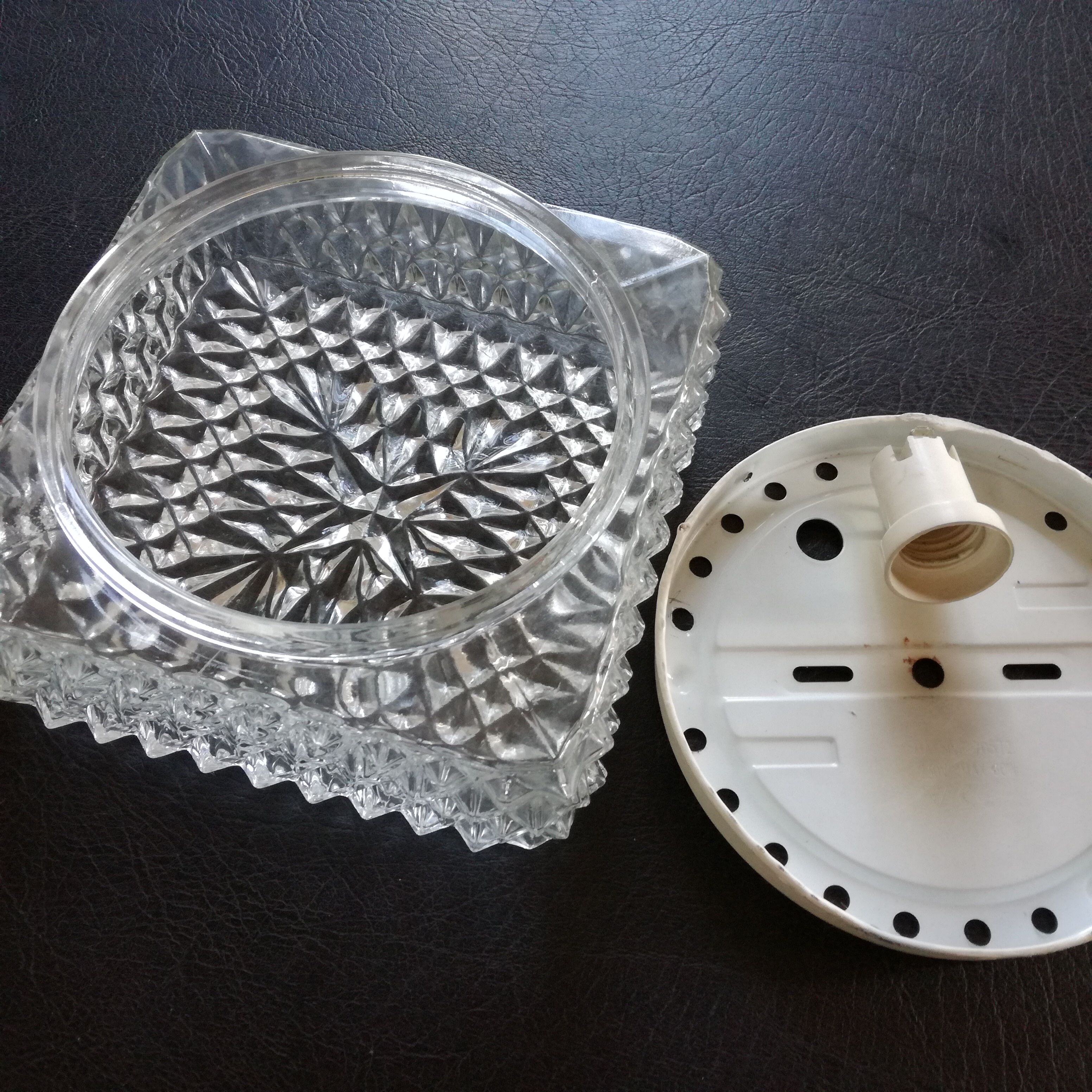 Cast glass square ceiling 21x21cm