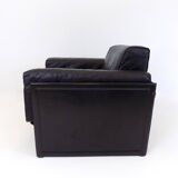 Fauteuil lounge en cuir Matteo Grassi Korium KM 3/1 par Tito Agnoli, 1980