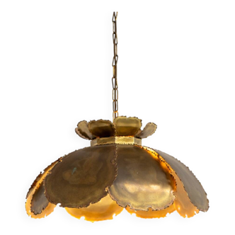 Flower-shaped pendant light by Svend Aage Holm Sørensen