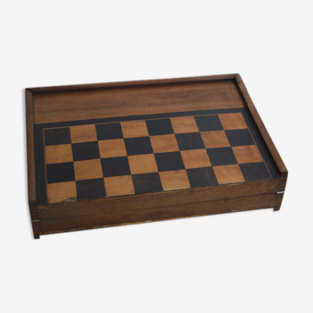 Jeu d'échecs vintage en bois