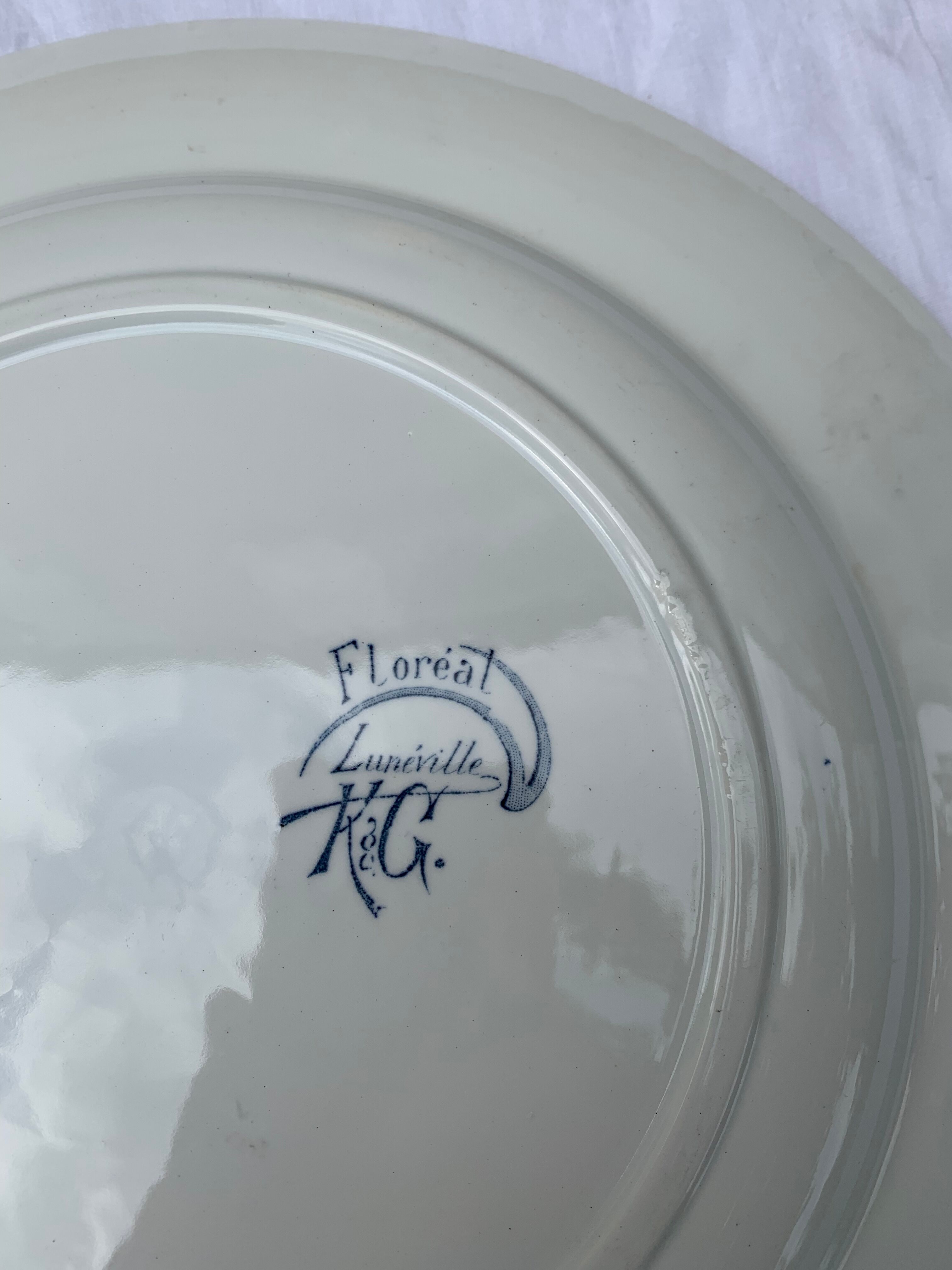 Cake dish, blue floral pattern, k & g luneville model Floreal, vintage and collector