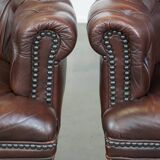 Lot de 2 fauteuils chesterfield anglais classiques en cuir de vache