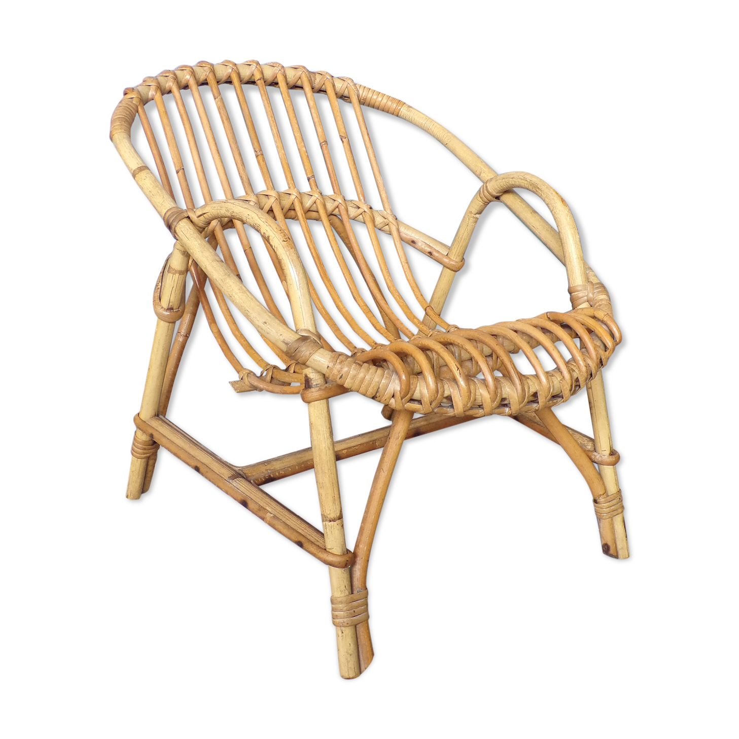 Rattan children's basket chair