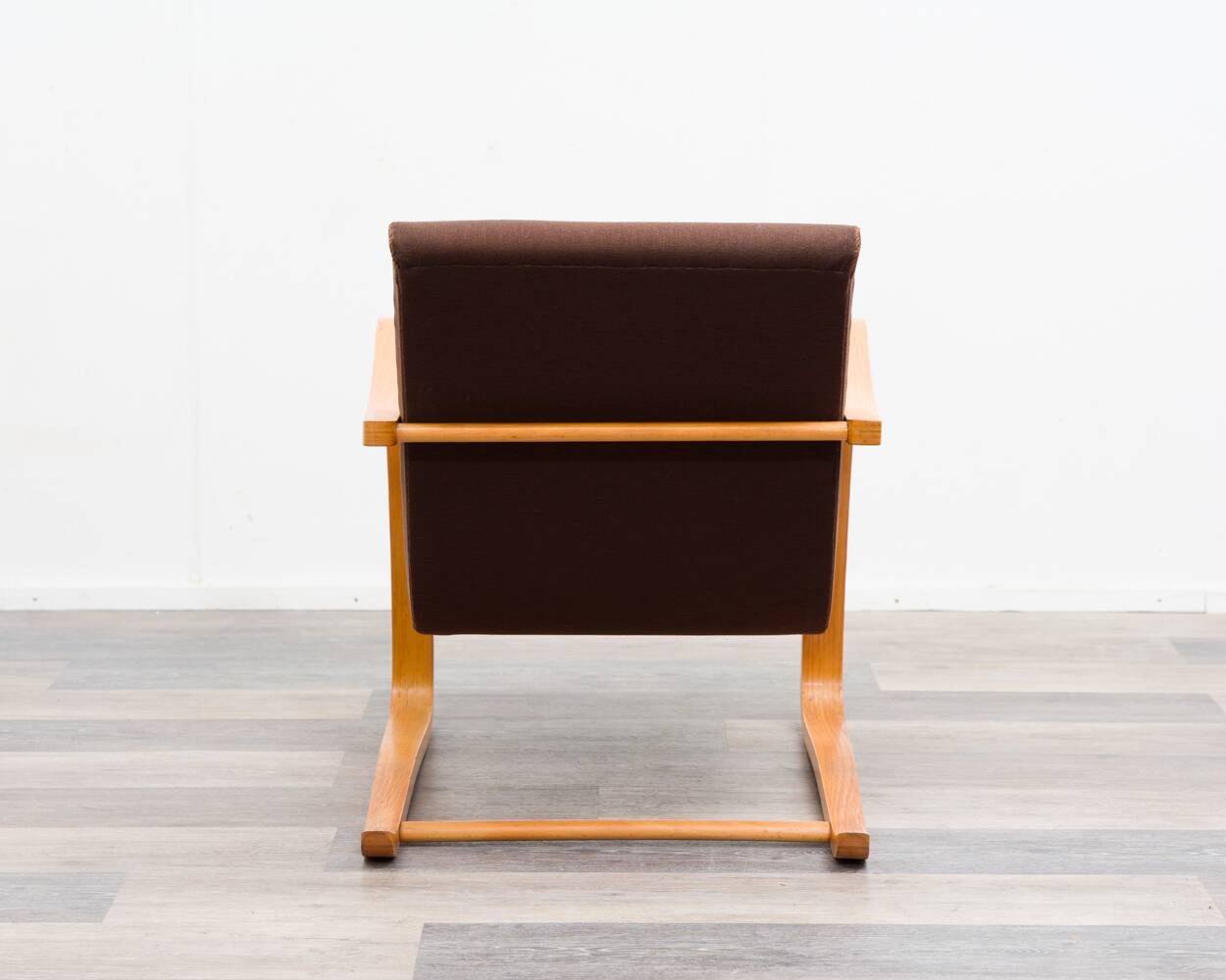 Cantilever armchair from the 1950s, in the style of Alvar Aalto.