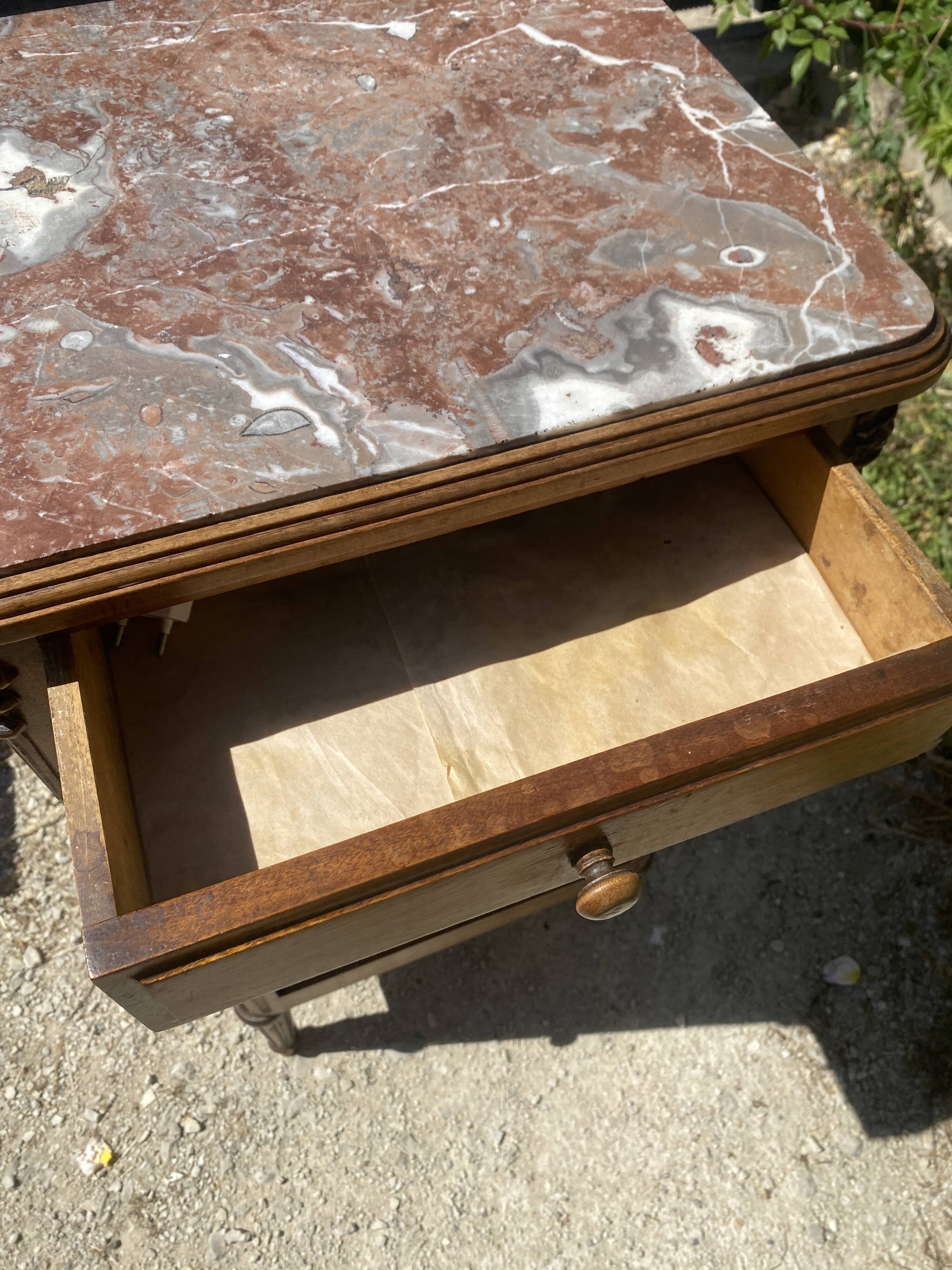 table de nuit