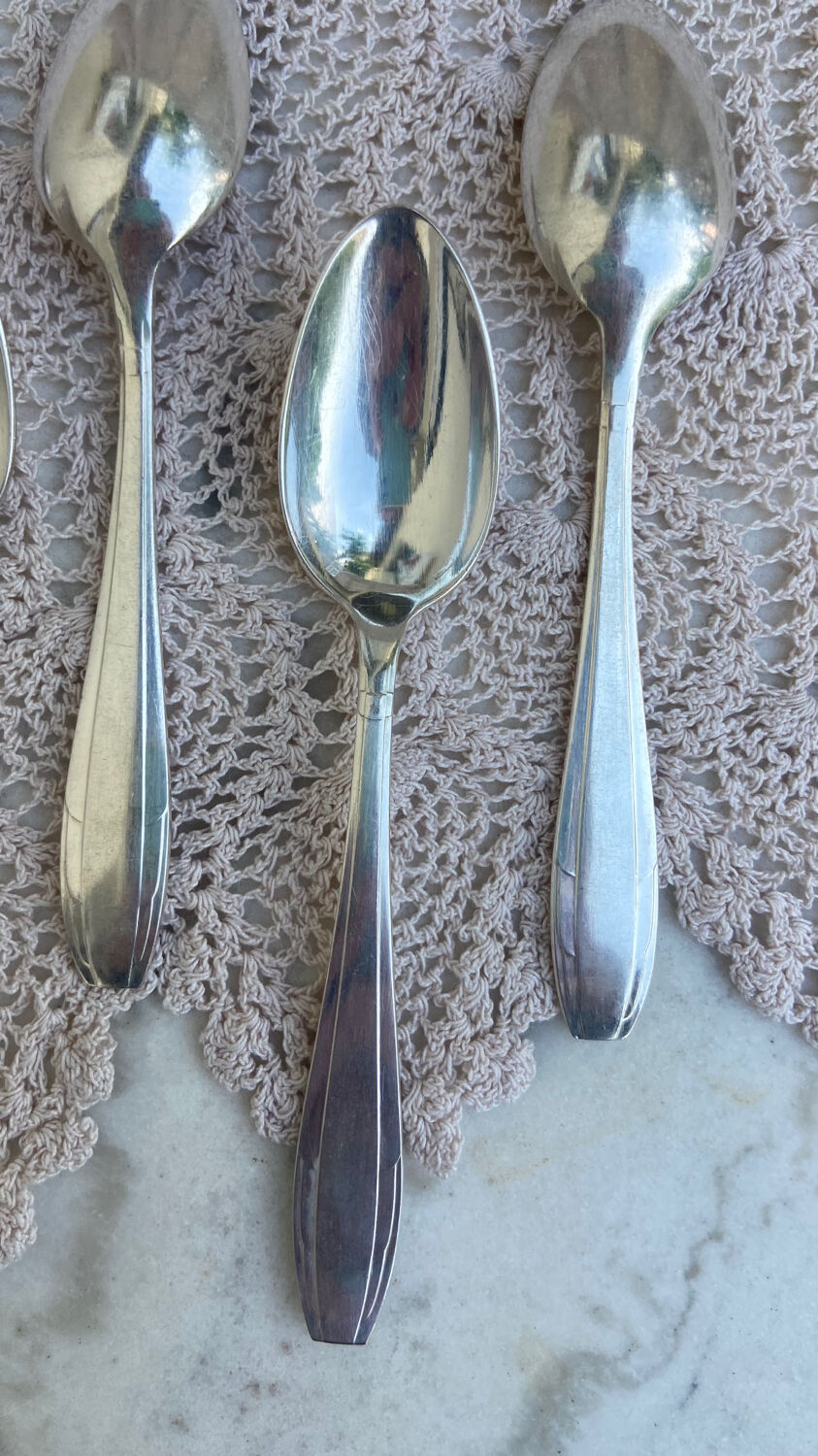 Apollo vintage 1950s silver-plated 35-piece cutlery set