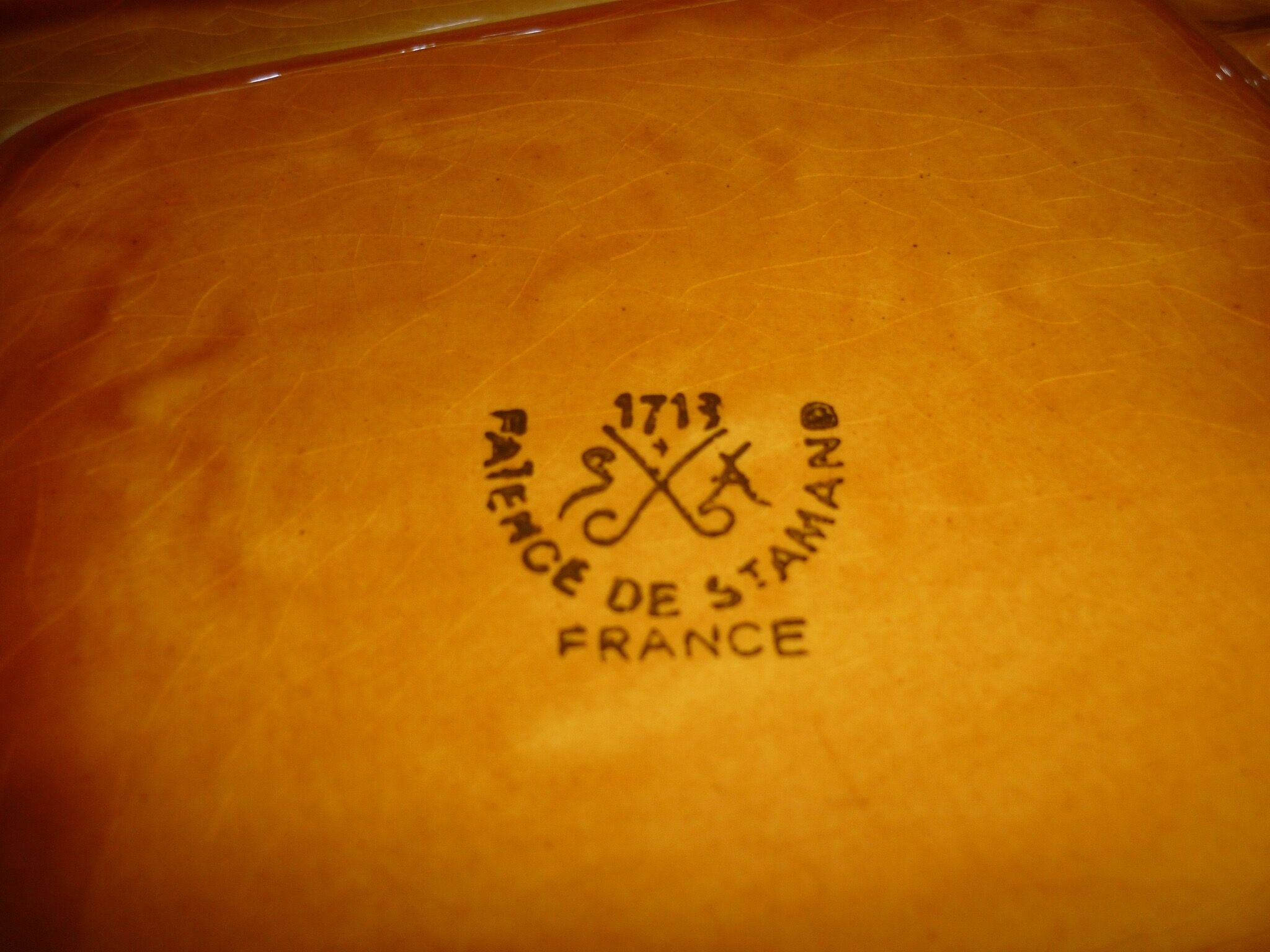 Asparagus dish in Faience of Saint Amand